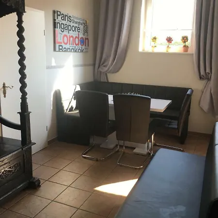 Haus Springpfuhl Eg 度假居 *