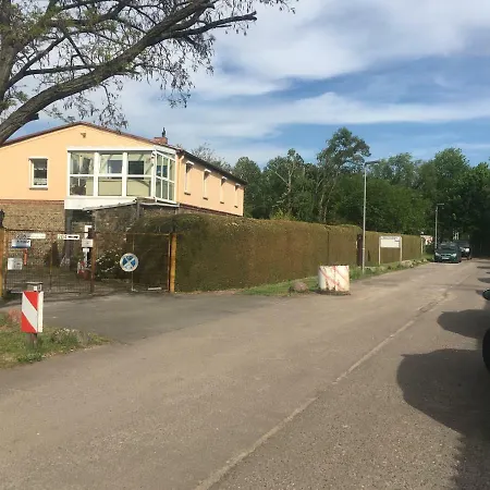 Haus Springpfuhl Eg 度假居 *